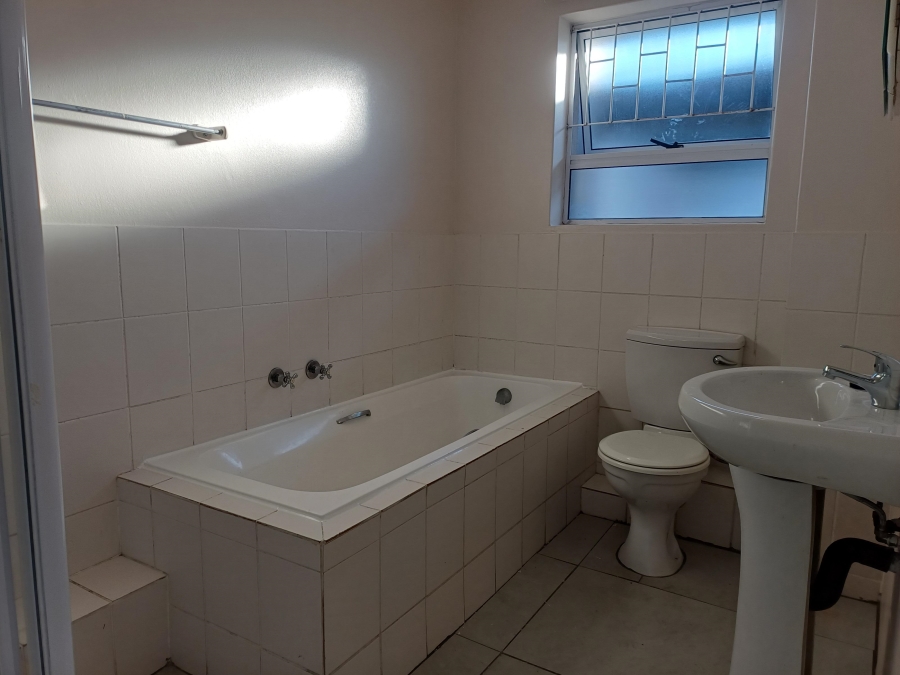 To Let 1 Bedroom Property for Rent in Sanlamhof Western Cape